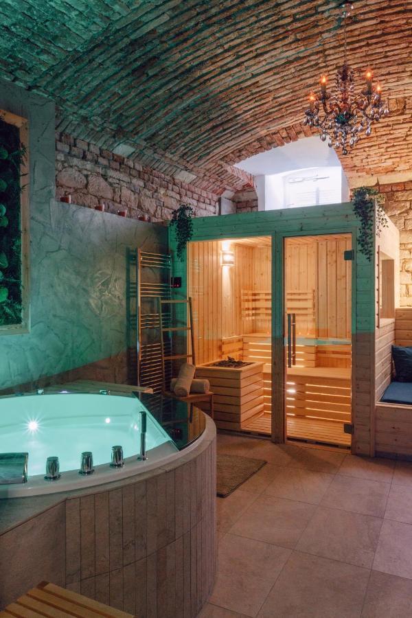Sauna Central Prága Kültér fotó